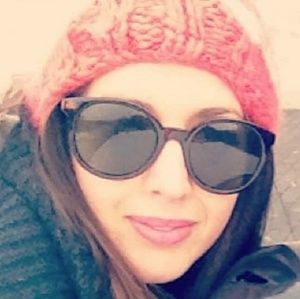 Meet your Posher, Simone